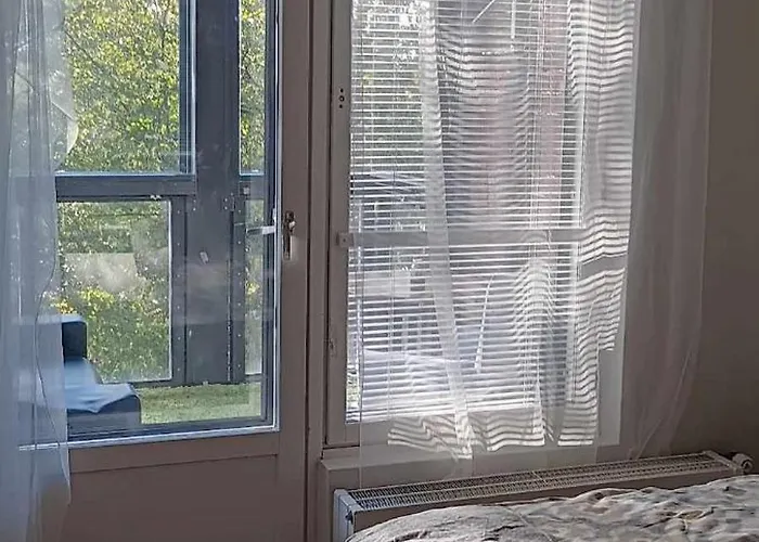 Peaceful Oasis By East Center *